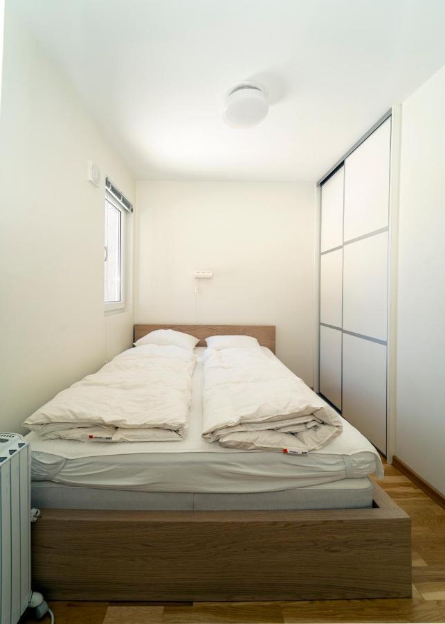 Three-Bedroom Apartment Tjorhom Luaran gambar